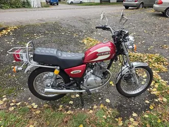 suzuki gn125 top zustand, km 14474, bj 97