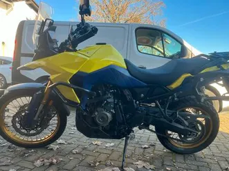 suzuki v-strom dl800