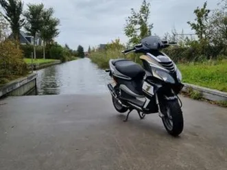 piaggio nrg 50cc 2 takt — scooters | yamaha — marktplaats