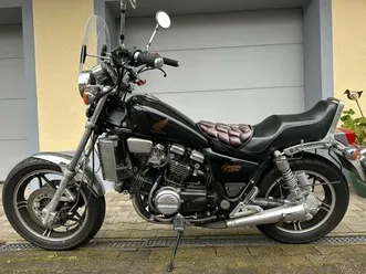 honda vf 750 custom