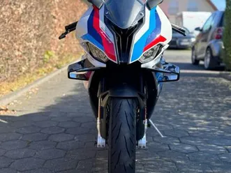bmw m1000rr