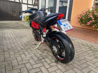 mv agusta brutale 800rr