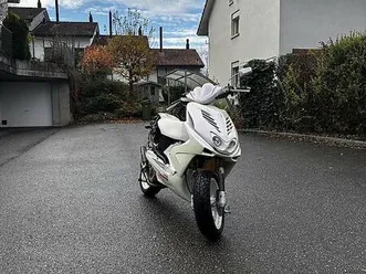 yamaha aerox 100 ccm canton argovie -