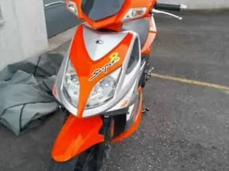 kymco super8 125 canton soleure -