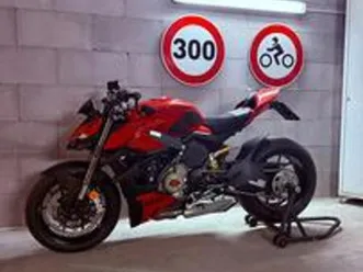 ducati streetfighter v4