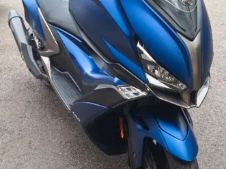 kymco xciting s 400 2019 très bon état ■première mise en circulation le 20 décembre 2019. ■première mise en circulation le 20 décembre 2019