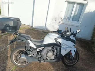 vends cf moto 650 gt a2