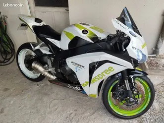 honda cbr 1000 rr