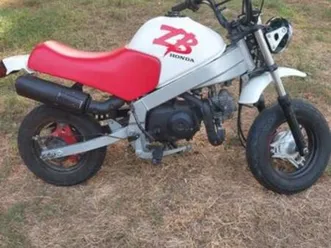 zb honda 50 cm3 monkey de collection jamais immatriculé pour terrin privé échange possible contre atc 3 refus ou quad ou piwi 80