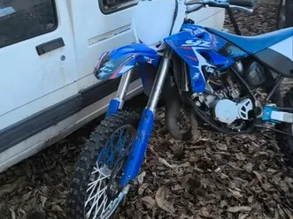 85 yz