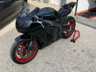 cbr 1000 rr sc59