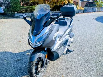 honda forza 300cm3