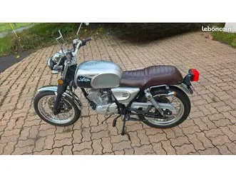 moto 125 astor orcal