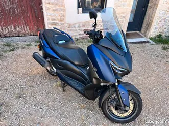 scooter yamaha xmax 125