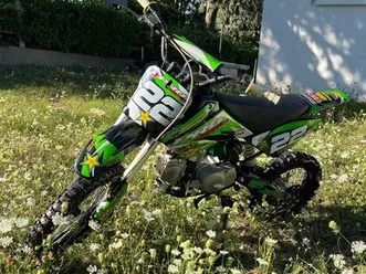 dirt 125 ycf