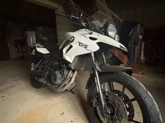 moto f700gs bmw a2