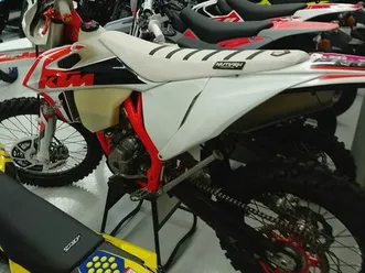 ktm moto