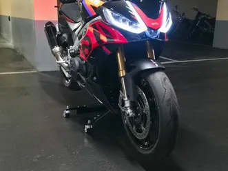 aprilia tuono v4 factory