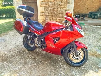 triumph 1050 sprint st abs