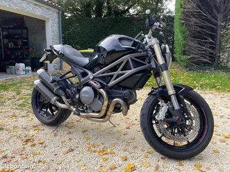 ducati monster 1100 evo garantie possible