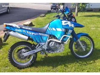 suzuki dr800