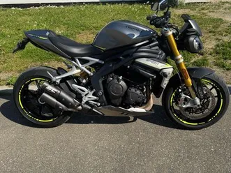 speed triple 1200 rs