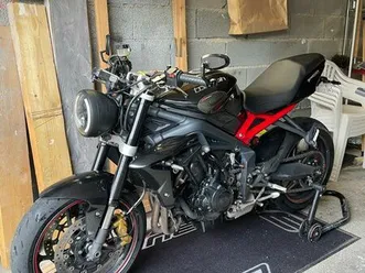 triumph street triple r 675