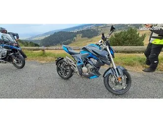 zontes 310 r1 monobras 2023 garantie réviser poignet chauffantes pneu neuf road 6 rien a prévoir