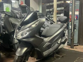 honda pcx abs