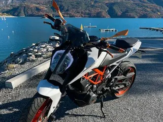 moto ktm 390 duke a2