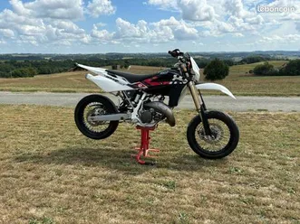 125 cc husqvarna sms