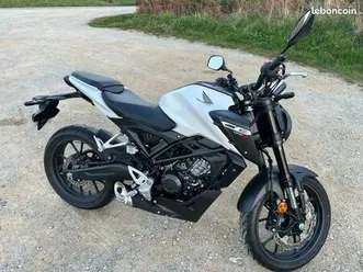honda cb125r blanche état neuf 600km