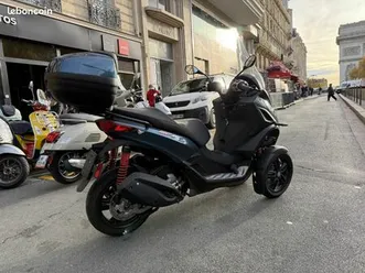 piaggio mp3 300 hpe abs asr