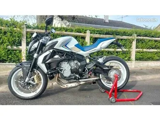 mv agusta brutal 800