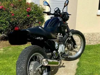 moto cagiva 125 roadster