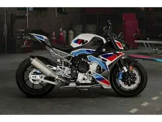 bmw m 1000 r
