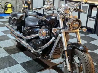 suzuki m800 intruder