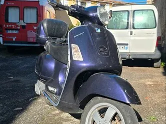 vespa 125 gts
