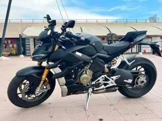 ducati streetfighter v4 - 2021