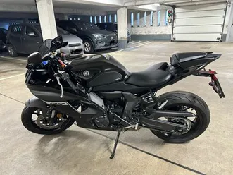 yamaha r7