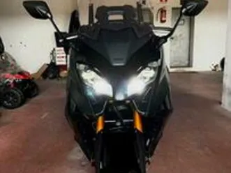 yamaha tmax 560 tech max
