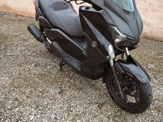 scooter yamaha x-max 125 abs