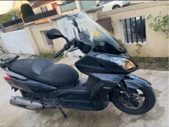 scooter kimco dinkstreet 300cm2