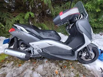 yamaha xmax 250