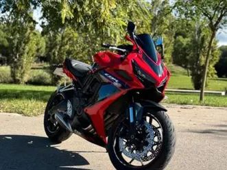 honda - cbr 650 r
