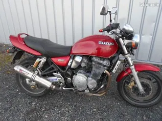 suzuki 1200 inazuma annee 2000