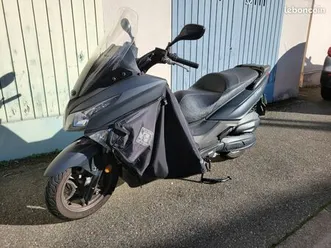 scooter kymco xtown 125