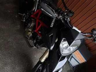 ducati 1100s hypermotard