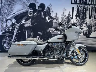 harley-davidson road glide 117 prissänkt & 3,95% ränta