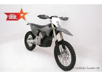 stark varg ex *hjälm på köpet*